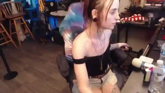 2025/10/24/mfc-xlilithxmoonx-08-17-43