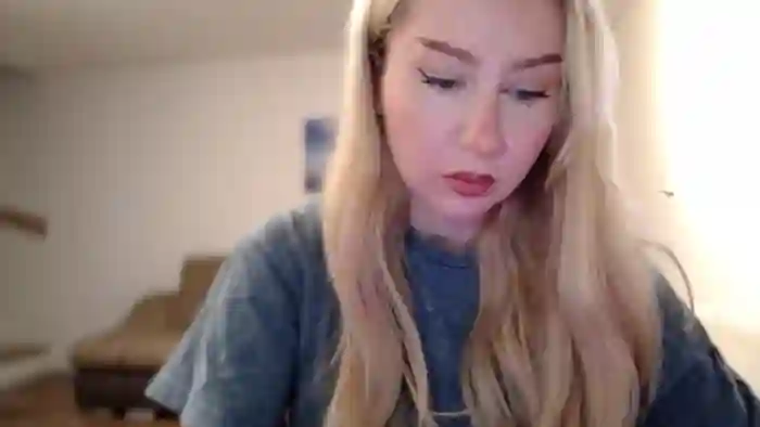 2025/10/25/mfc-british_cutie-10-16-19