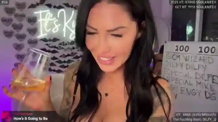 2025/10/25/mfc-itskylieeh-03-16-14