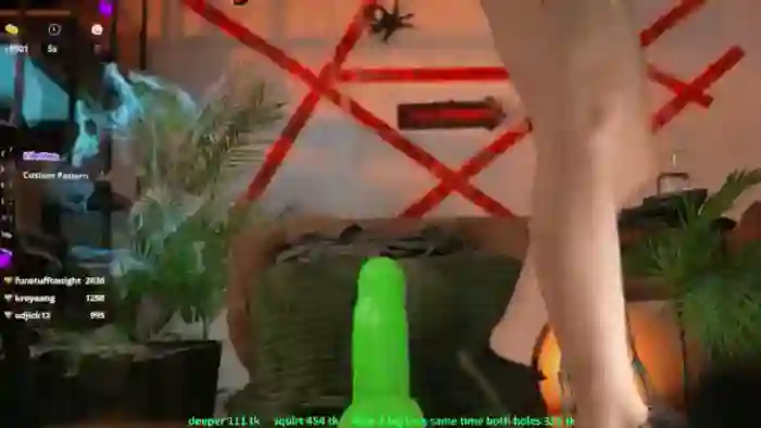 2025/10/25/mfc-katy_doll_19-11-31-19