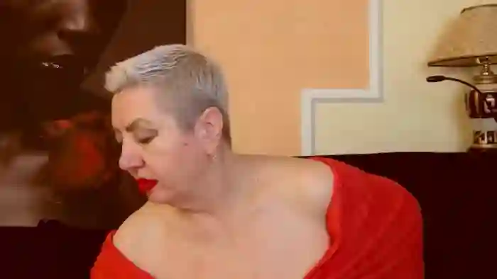 2025/10/25/mfc-lady__posh-03-07-03