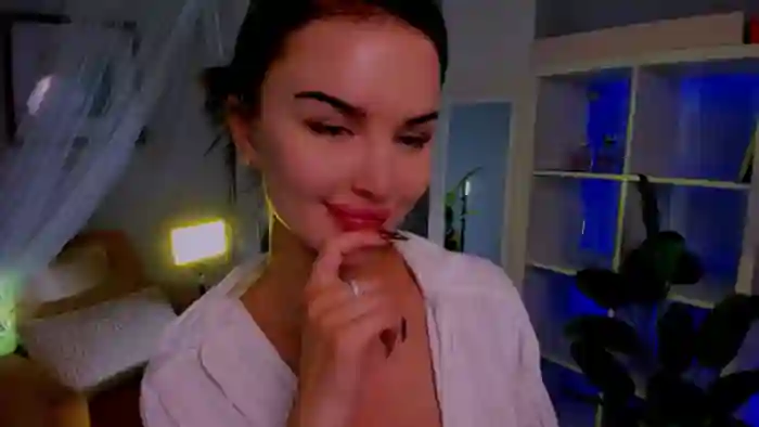 2025/10/25/mfc-thewizardjenn-00-34-15