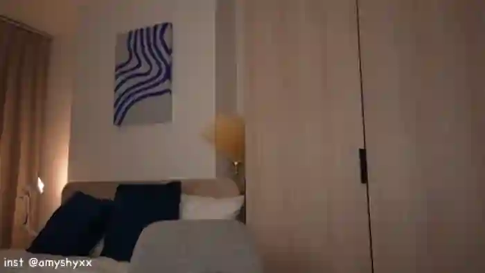 2025/10/26/mfc-amyangel-15-27-13