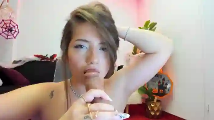 2025/10/26/mfc-angel_vibe-02-53-50