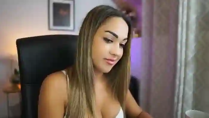 2025/10/26/mfc-laniixxx-18-07-33