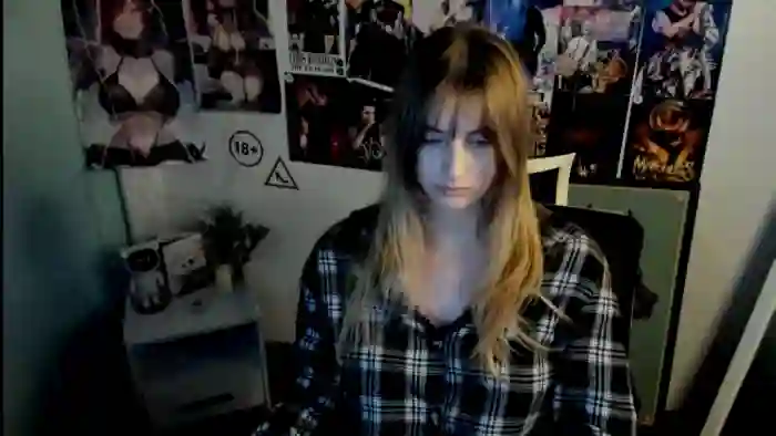 2025/10/26/mfc-lisa_star_-18-20-27