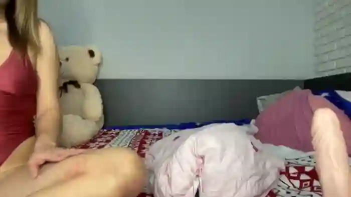 2025/10/26/mfc-queenblonde69-07-58-43