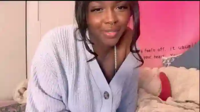2025/10/26/mfc-spoiledeboni-03-17-42