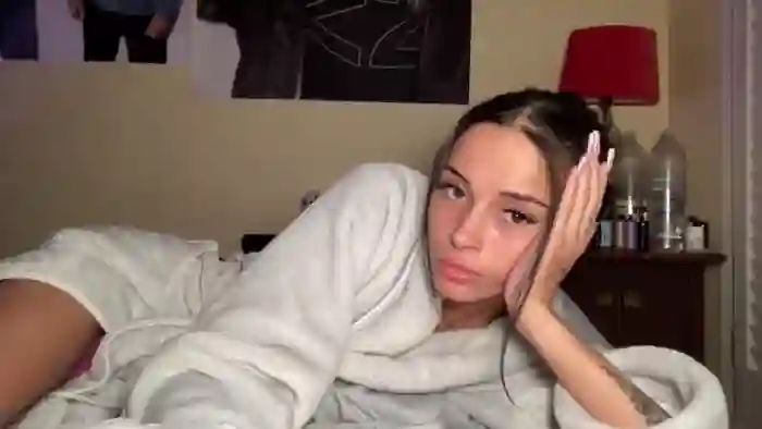 2025/10/27/mfc-alliefrost-02-30-49