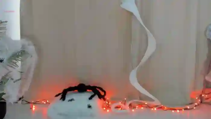 2025/10/28/mfc-babyaylin-08-05-37