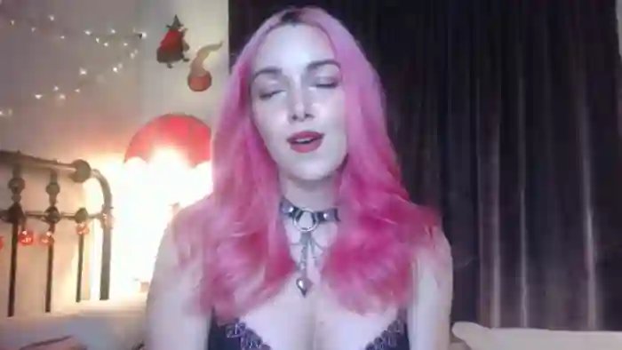 2025/10/28/mfc-bianca_wilde-08-25-06