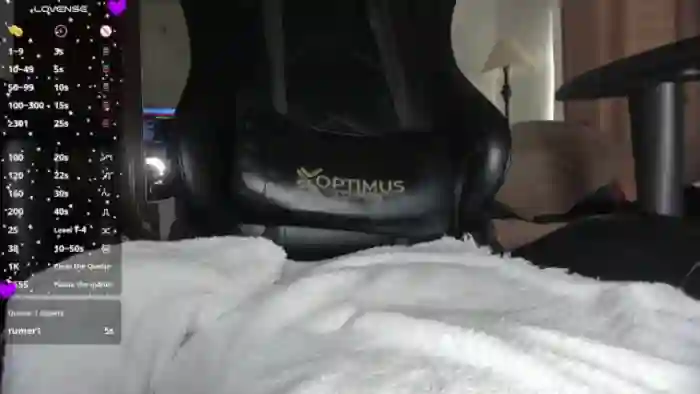 2025/10/28/mfc-laura_hills18-20-12-47