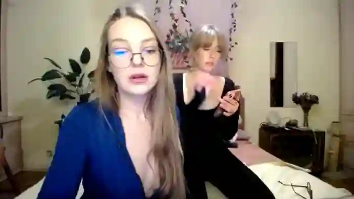 2025/10/28/mfc-sunshineeva_-15-48-07