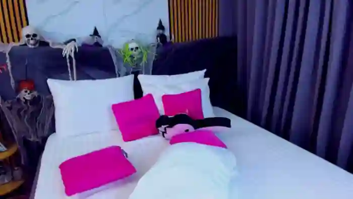 2025/10/29/mfc-awwwella-05-11-41