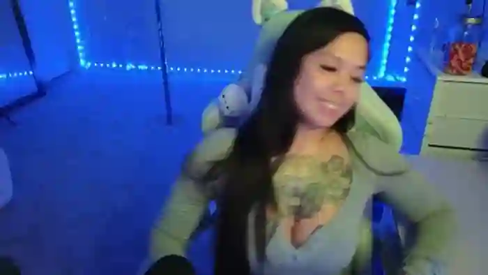 2025/10/30/mfc-mimimyers-04-37-14