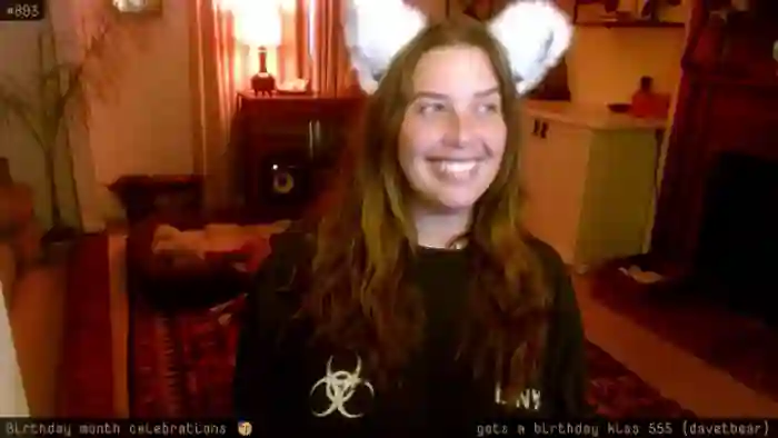 2025/10/30/mfc-honeytits_-07-46-23