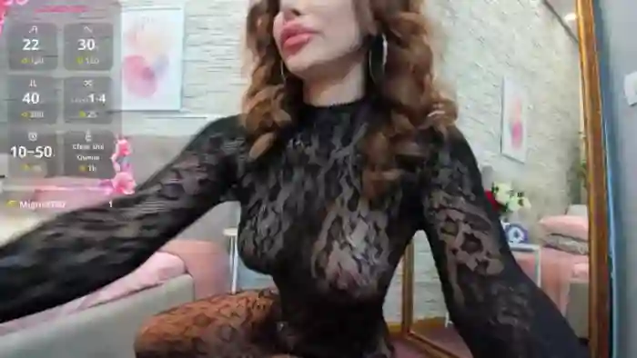 2025/10/31/mfc-lovequine-07-54-42