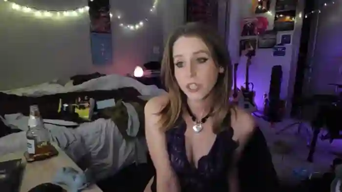 2025/12/12/mfc-blake_bardot-05-56-54