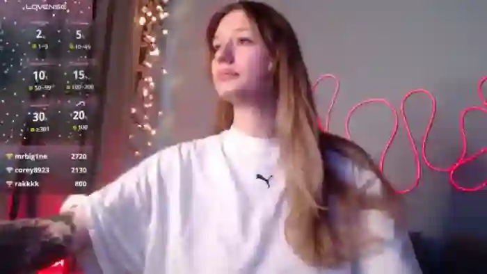 2025/12/12/mfc-nicolepax-11-00-47