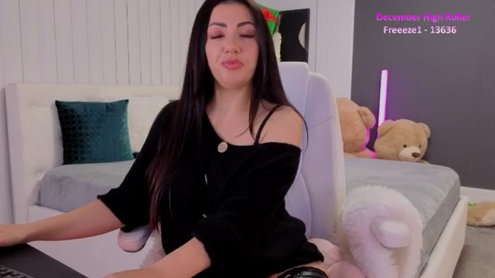 Nikki_Crystal