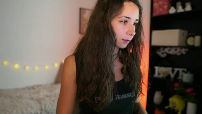 Dina_camgirl