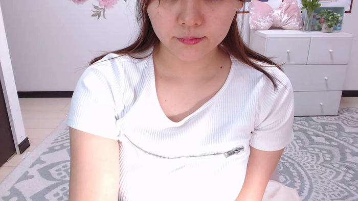 HINAKOwq