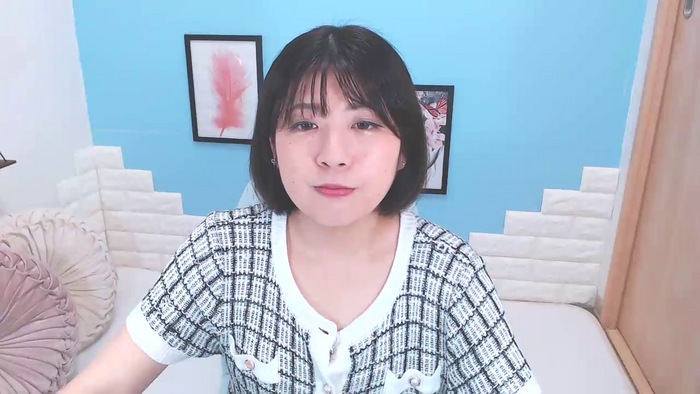 YUINAooX