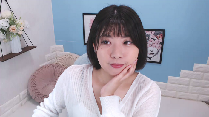 YUINAooX