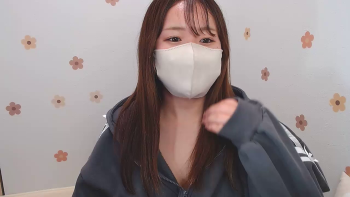 YUIssQ