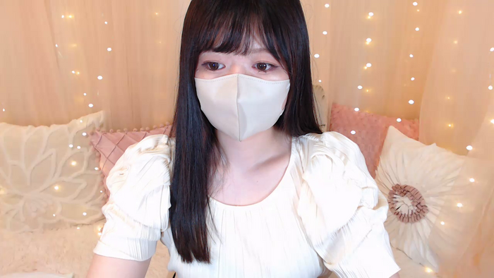 Yuix0
