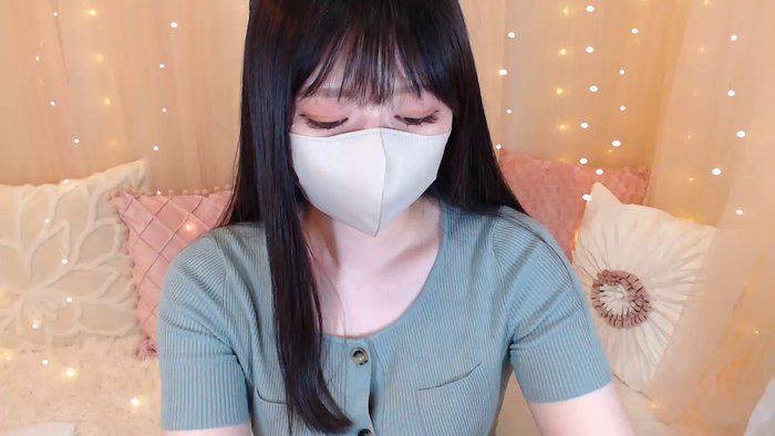 Yuix0