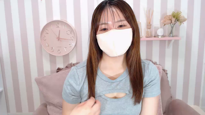 YUIssQ