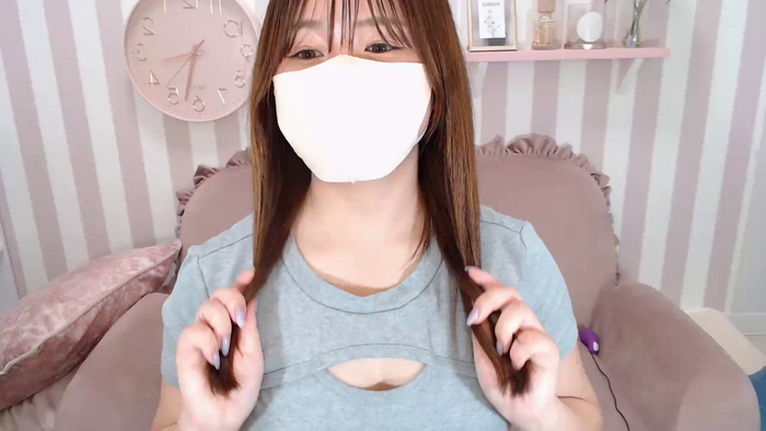 YUIssQ
