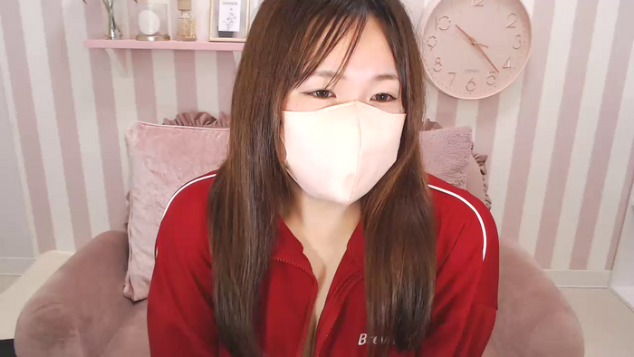 YUIssQ