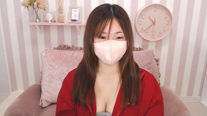 YUIssQ