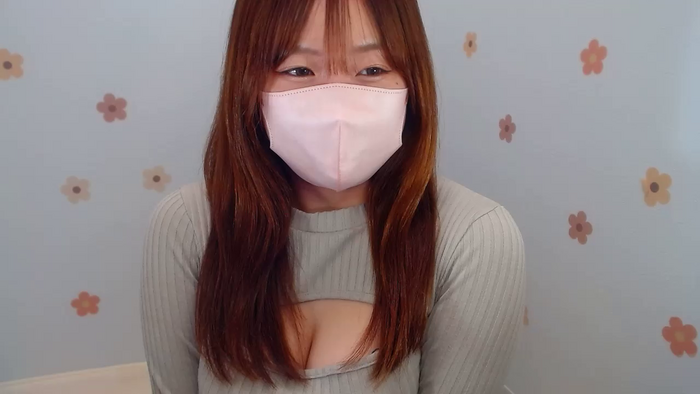 YUIssQ