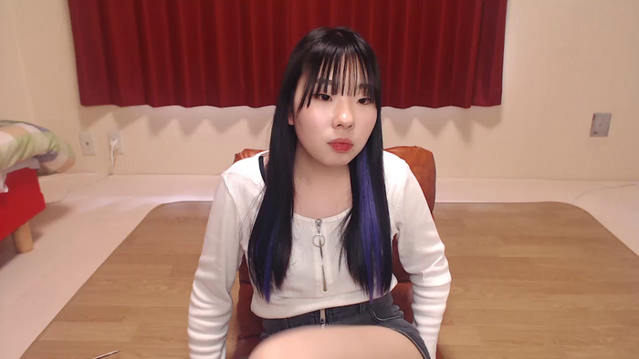ccMIKUoo