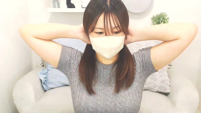 YUIssQ