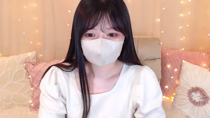 Yuix0