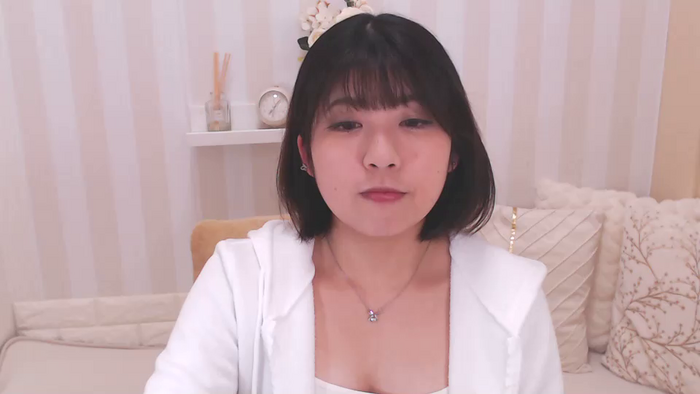 YUINAooX