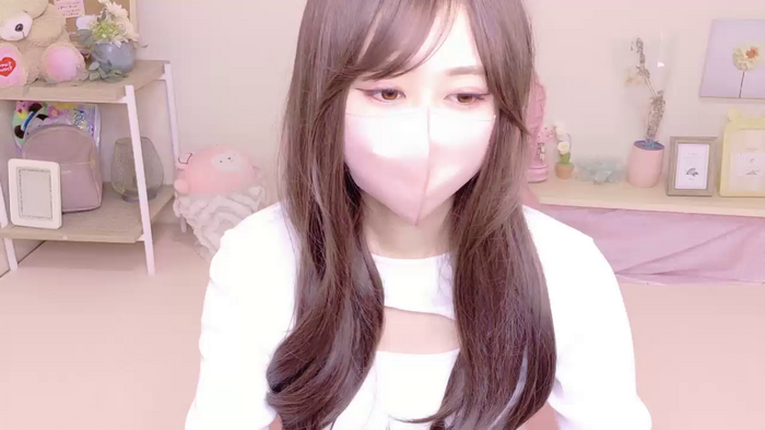 MAIKAxo