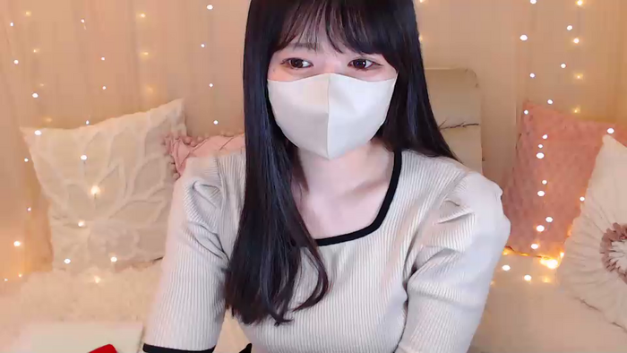 Yuix0