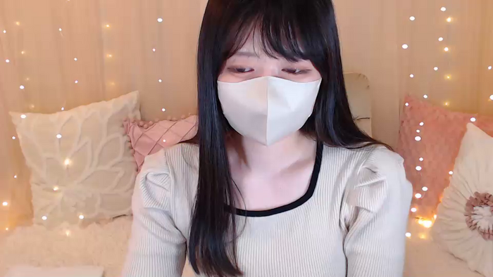Yuix0