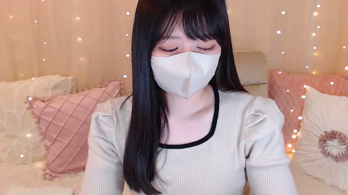 Yuix0