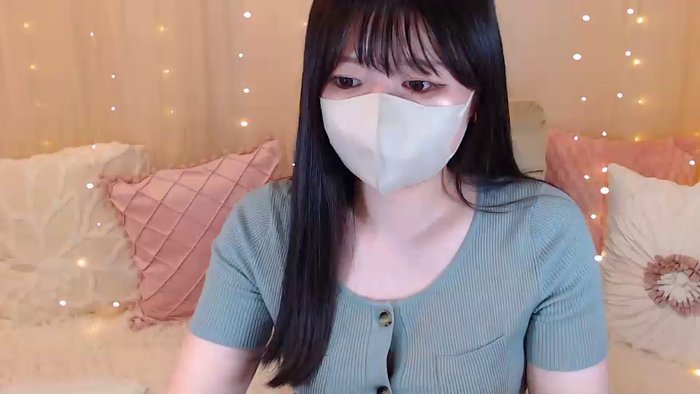 Yuix0