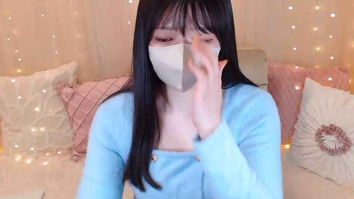 Yuix0