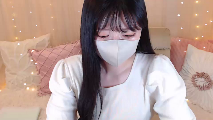 Yuix0