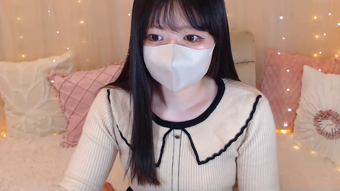 Yuix0
