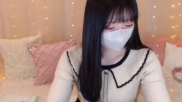 Yuix0