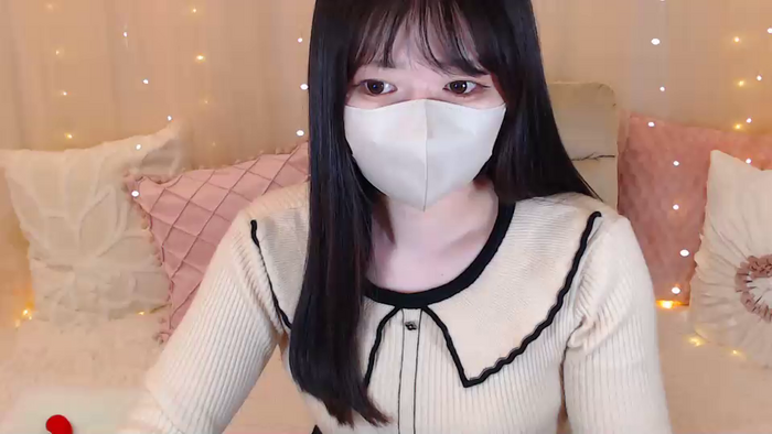 Yuix0